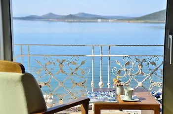 Kivrak Butik Ayvalik