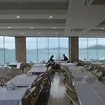 Kivrak Butik Ayvalı