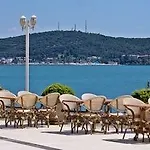 فندق Kivrak Butik